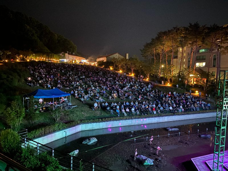 2.연천군 여름 콘서트 「별이 빛나는 밤에」 1,400여 명 관객 모여 성황2.jpg
