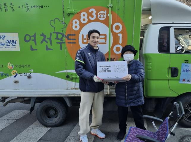 ㈜이마트-연천푸드뱅크, 친환경 농산물 지원사업 '신선한 식탁' 꾸러미 배분